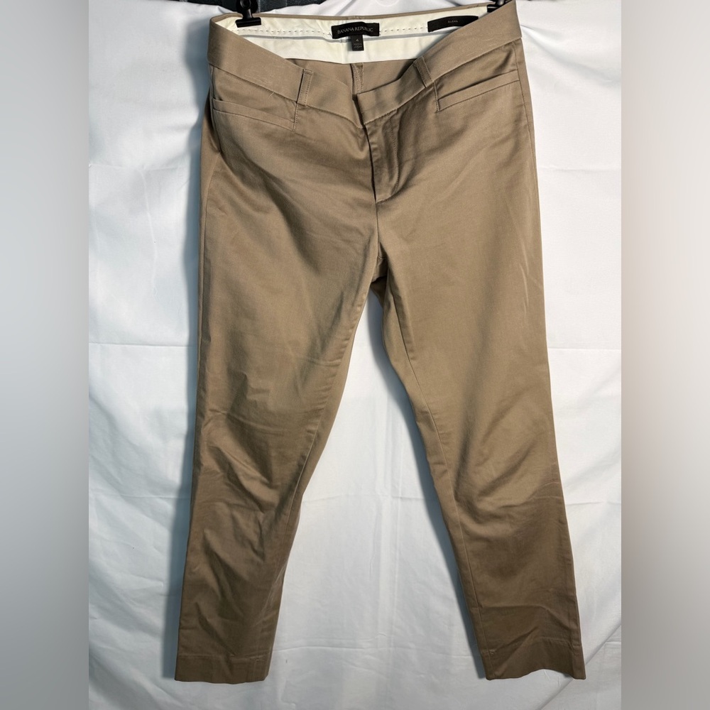 Banana republic Sloan women’s size 4 khaki pants